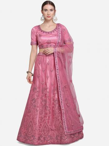 Look Attrective This Partywear Heavy Designer Lehenga Choli And Dupatta In Fine Color Fabricated On Net Beautified With Heavy Attractive Jari Embroidery Work.Buy Now. 