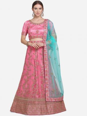 Attrective This Partywear Heavy Designer Lehenga Choli And Dupatta In Fine Color Fabricated On Net Beautified With Heavy Attractive Jari Embroidery Work.Buy Now. 