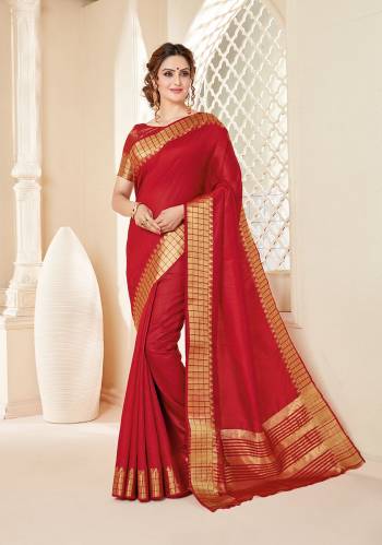 Your Personality In This Lovely Colored Designer Saree. This Saree?And Blouse Are Fabricated On Spun Cottont Silk Beautified With Wevon Designer. Buy This Pretty Saree Now.