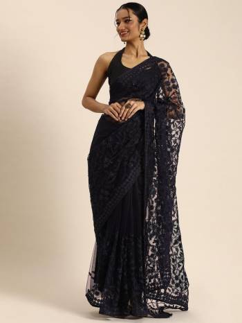 Garb This Partywear Stylist Designer Fine Colour Saree Paired With Blouse.This Saree Are Net And Blouse Are Art Silk Fabric With Heavy Designer Embroidery Work. Buy This Pretty Saree Now.