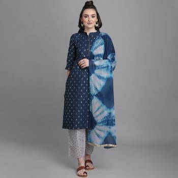 Attrective This Readymade Long Plazzo Suits In Fine Color. Top,Bottom Are Cotton With Dupatta Are Nazneen Fabricated Beautified With Designer Printed. It Is Light In Weight And Easy To Carry All Day Long. 