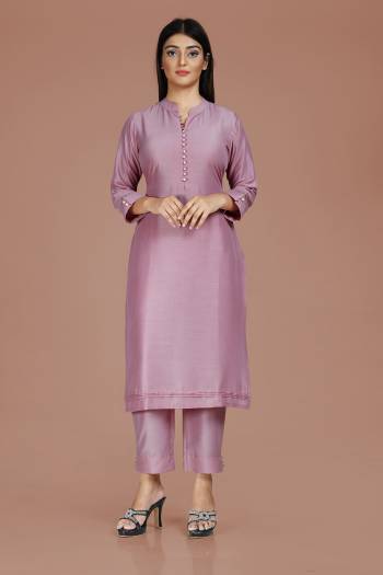 Look This Readymade Long Kurti With Bottom In Fine Color. Kurti Are Fancy Poly And Pant Are Fancy Poly Fabricated Beautified With Solid Dyeing . It Is Light In Weight And Easy To Carry All Day Long. 