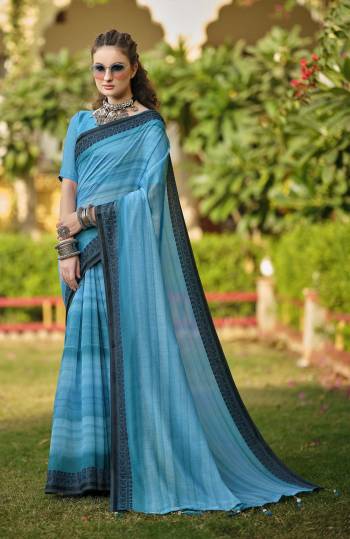 Garb This Partywear Saree Are Fine Light Color Paired With Blouse.This Saree Are Cotton Cotton And Blouse Are Art Silk Based Fabric With Weaving Border Designer With Abstract Printed. Buy This Pretty Saree Now.