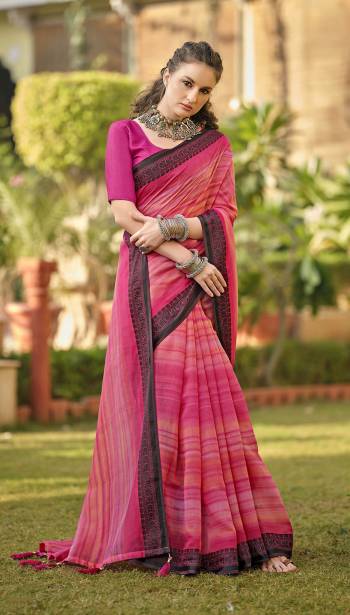 Garb This Partywear Saree Are Fine Light Color Paired With Blouse.This Saree Are Cotton Cotton And Blouse Are Art Silk Based Fabric With Weaving Border Designer With Abstract Printed. Buy This Pretty Saree Now.