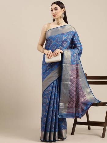 Looking This Traditional Partywear Saree Are Fine Saree Paired With Blouse.This Saree And Blouse Are Silk Blend Fabric With Designer Weaving Jacquard Work. Buy This Pretty Saree Now.