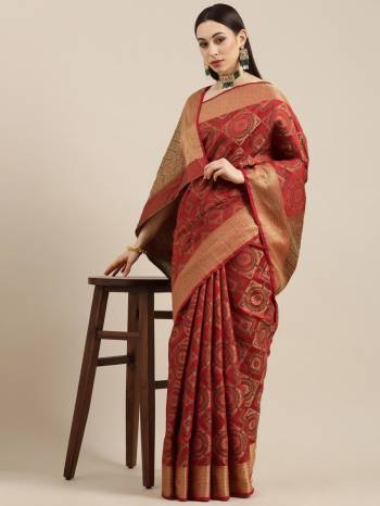 Looking This Traditional Partywear Saree Are Fine Saree Paired With Blouse.This Saree And Blouse Are Silk Blend Fabric With Designer Weaving Jacquard Work. Buy This Pretty Saree Now.