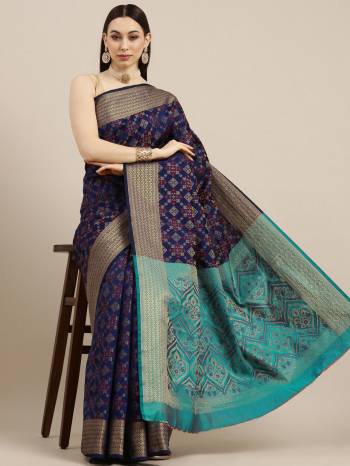 Looking This Traditional Partywear Saree Are Fine Saree Paired With Blouse.This Saree And Blouse Are Silk Blend Fabric With Designer Weaving Jacquard Work. Buy This Pretty Saree Now.