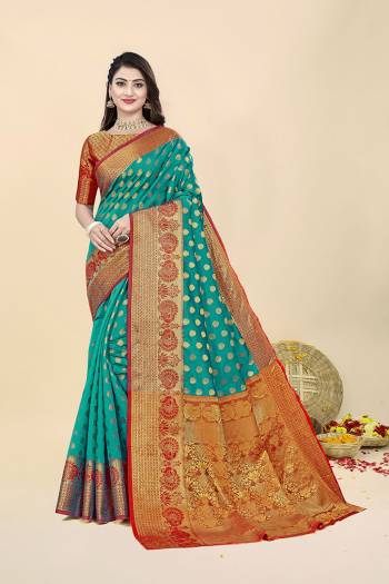 Stylist This Partywear Designer Fine Colour Saree Paired With Blouse.This Saree And Blouse Are Banarasi Silk Fabric With Heavy Jacquad Wevon Jari Designer Work. Buy This Pretty Saree Now.