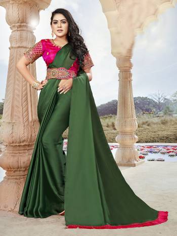 Attrective This Designer Saree Are Fine Saree Paired With Contrasted Blouse And Belt.This Saree Are Moss Chiffon And Blouse And Belt Are Art Silk Based Fabric With Designer Embroidery Work. Buy This Pretty Saree Now.