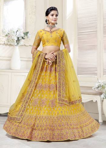 Lovely This Bridal Partywear Heavy Designer Lehenga Choli In Fine Color Fabricated On Net Beautified Fabric Lahenga Choli With Heavy Attrective Designer Dori,Thread Embroidery With Diamond Work.Buy Now. 