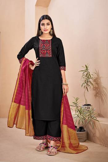 Attrective This Readymade Long Dress In Fine Color Top And Dupatta Are Rayon With Dupatta Are Art Silk Fabricated Beautified With Printed Designer Patch Work. It Is Light In Weight And Easy To Carry All Day Long. 