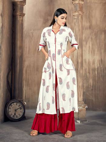 Stylist This Readymade Long Kurti With Plazzo In Fine Color Kurti And Plazzo Are Rayon Fabricated Beautified With Designer Printed. It Is Light In Weight And Easy To Carry All Day Long. 