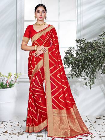 Garb This Pretty Angelic Partywear Look Wearing This Heavy Designer Weaving Work Saree In Fine Color Paired With Blouse. This Saree And Blouse Is Organza Fabricated.Attractive Look To Your Personality. 