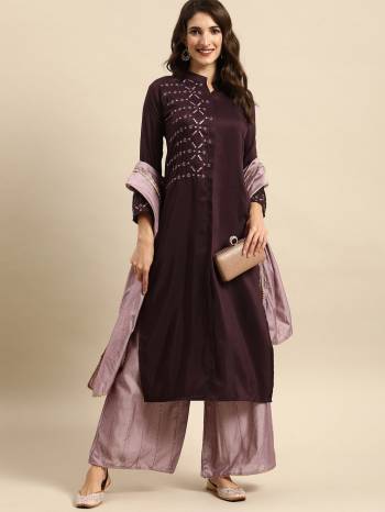 Attrective This Looking Readymade Plazzo Suits In Fine Color. This Kurti And Plazzo With Dupatta Are Silk Blend Fabricated Beautified With Designer Embroidery Work. It Is Light In Weight And Easy To Carry All Day Long. 