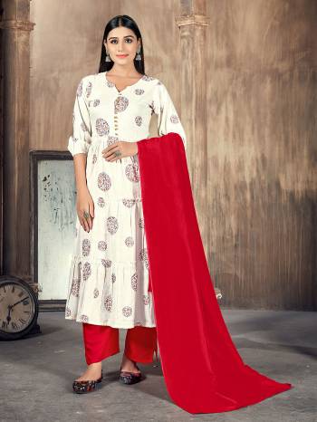 Greb This Readymade Suits In Fine Color Top And Dupatta Are Rayon With Dupatta Are Rayon Fabricated Beautified With Printed Designer. It Is Light In Weight And Easy To Carry All Day Long. 