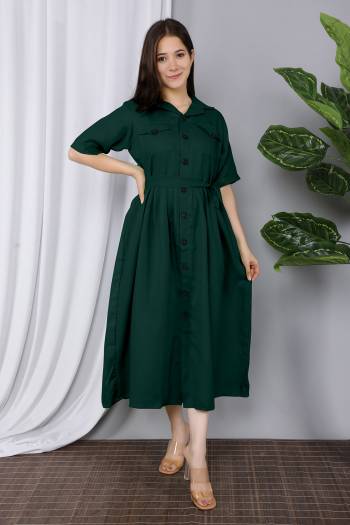 Attrective This Partywear Readymade Long Kurti In Fine Color. Its Kurti Are Cotton Flex Fabricated Beautified With Designer Button With Belt. It Is Light In Weight And Easy To Carry All Day Long. 