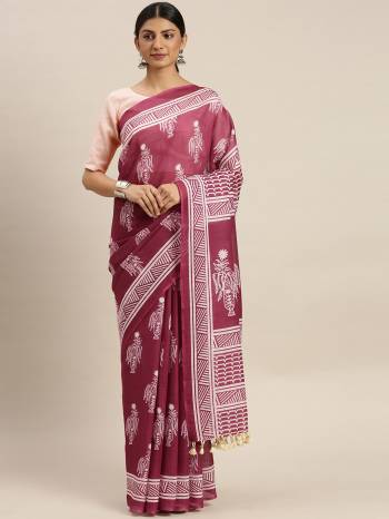 Garb This Partywear Designer Fine Colour Saree Paired With Contrasted Blouse.This Saree And Blouse Are Linen Fabric With Heavy Designer Printed. Buy This Pretty Saree Now.