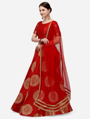 Looking This Partywear Heavy Designer Lehenga Choli And Dupatta In Fine Color. This Lahenga Choli Are Banarasi Silk And Dupatta Are Net Fabricated On Beautified With Attractive Wevon Jacquard Designer.Buy Now. 