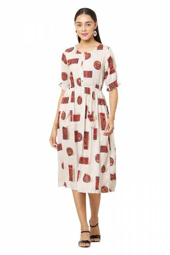 Attrective This Printed Designer  Readymade Long Kurti In Fine Color. This Kurti Are Rayon Fabricated Beautified With Designer Printed. It Is Light In Weight And Easy To Carry All Day Long. 