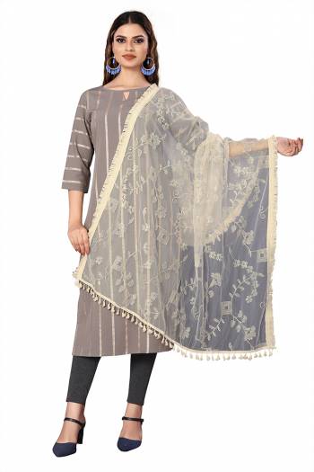 Enhance The Look Of Your Gown, Lehenga Or Even Kurti With This Pretty Cotton White Thread With Gold Sequance Embroidered Work Net Fabricated Dupatta. You Can Pair This Up Same Or Contrasting Colored Attire. Buy Now.