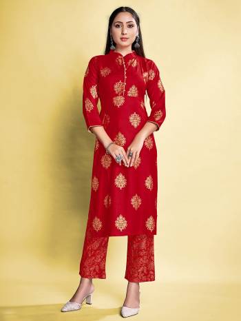 Greb This Readymade Kurti With Pant In Fine Color.This Kurti And Pant Are Rayon Fabricated Beautified With Foil Printed Designer. It Is Light In Weight And Easy To Carry All Day Long. 