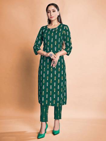 Greb This Readymade Kurti With Pant In Fine Color.This Kurti And Pant Are Rayon Fabricated Beautified With Foil Printed Designer. It Is Light In Weight And Easy To Carry All Day Long. 