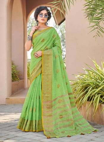 Looking This Designer Tassle Saree Are Fine Saree Paired With Blouse.This Pretty Saree And Blouse Are Cotton Based Fabric With Weaving Designer Work. Buy This Pretty Saree Now.