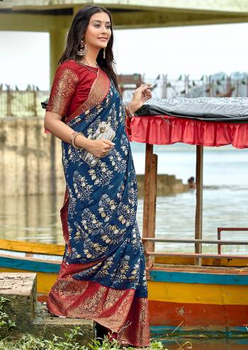 Designer This Wedding Partywear Fine Color Saree Paired With Blouse.This Saree And Blouse Are Soft Cotton Fabric With Heavy Designer Wevon Border With Digital Printed. Buy This Pretty Saree Now.