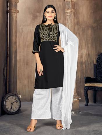 Stylist This Readymade Long Kurti Plazzo Suits In Fine Color.Its Kurti And Bottom Are Rayon And Dupatta Are Chiffon Fabricated Beautified With Designer Embroidery Work. It Is Light In Weight And Easy To Carry All Day Long. Buy Now.