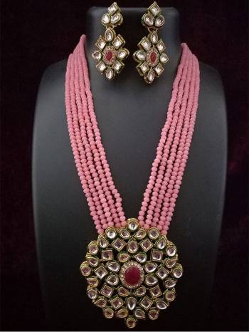  Looking To Your Personality By Pairing Up This Beautiful Necklace Set With Your Ethnic Attire. This Pretty Set Is In Fine Color Beautified With Moti With Kundan Work. Buy Now.