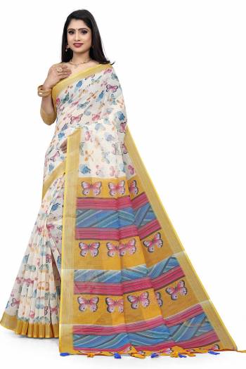 Looking This Disigner Saree Are Fine Saree Paired With Blouse.This Saree Are Linen And Blouse Are Silk Blend Fabric With Wevon Jari Border With Designer Digital Printed. Buy This Pretty Saree Now.