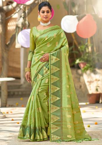 Enhance Your Personality In This Lovely Colored Designer Saree. This Saree And?Blouse Are Fabricated On Organza Beautified With Weaving Designer Work Buy This Pretty Saree Now