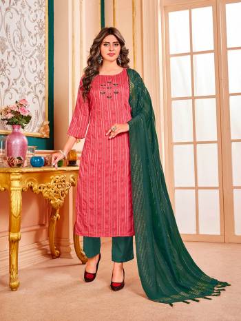 You Will Definitely Earn Lots Of Compliments Wearing This Lovely Readymade Designer Suit In Pretty Color. Its Top Is Fabricated On Handloom Cotton paired With Cotton Bottom And Cotton Fabricated Dupatta