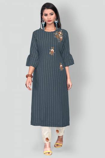 New Shade Is Here To Add Into Your Wardrobe With This Readymade Kurti And Bottom In Pretty Colored Fabricated On Rayon And Jam Cotton Bottom Its Beautified With Wevon Designer,Hand Work.