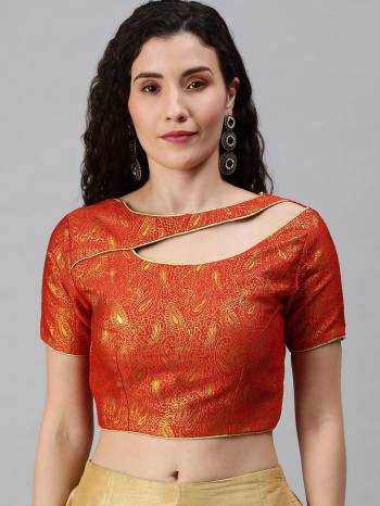 classic is Never old and enough to have in your closet . Pair this Readymade blouse with a beautiful Saree Grab This Readymade Blouse Fabricated On Jacquard Beautified?With Wevon Designer.