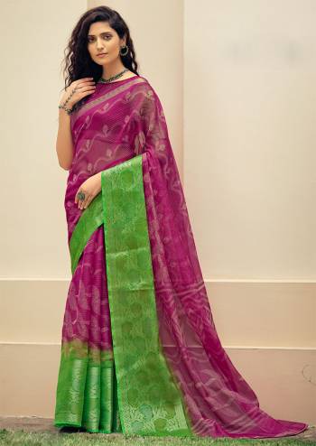 Grab These Pretty Colored Saree Fabricated On Handloom Cotton Saree And Blouse Beautified With Wevon,Designer Printed.