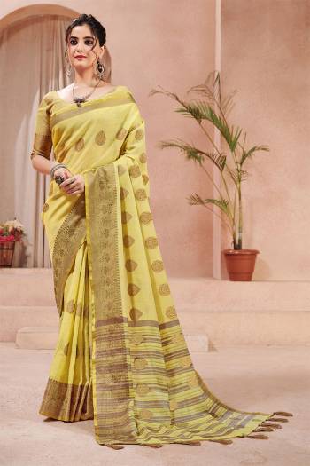 Look Beautifull In This Pretty Saree Come With Beautifull Colored. It?Is Fabricated On Linen. Beautified With Wevon Reasham Designer.