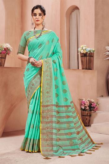 Look Beautifull In This Pretty Saree Come With Beautifull Colored. It?Is Fabricated On Linen. Beautified With Wevon Reasham Designer.