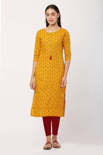 Here Is A Very Pretty Readymade Kurti In Beautifull Color Fabricated On Cotton Blend.?It Is Beautified With Designer Foil Printed And Available In All Regular Sizes