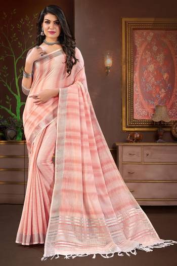 Here Is A Beautiful Digital Print Linen Fabricated Saree And Blouse.This Saree And Blouse Are Beautified With Wevon Designer.Buy This Pretty Saree Now