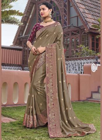 Grab These Pretty Colored Saree Come With Pretty Blouse Its Fabricated On Silk Blend Saree And Blouse?Beautified With Wevon,Embroidery Work