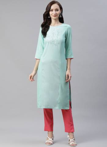 Grab This Readymade Collection Come With Pretty Colored Kurti With Matching Bottom And Rayon Fabricated Beautified With Designer Digital Printed