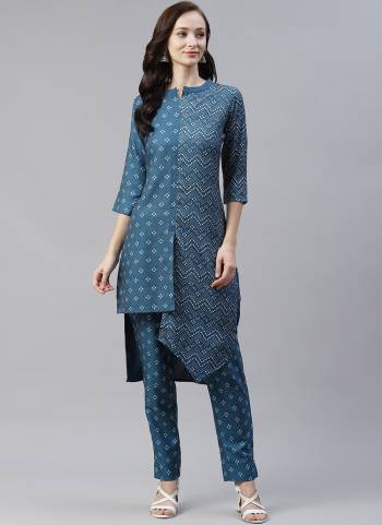 Grab This Readymade Collection Come With Pretty Colored Kurti With Matching Bottom And Rayon Fabricated Beautified With Designer Digital Printed