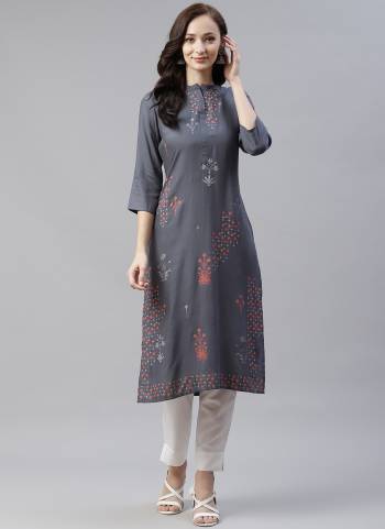 Grab This Readymade Collection Come With Pretty Colored Kurti With Matching Bottom And Rayon Fabricated Beautified With Designer Digital Printed