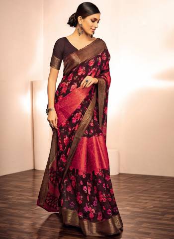 Buy These Beautifull Saree Pretty Color Paired With Contrast Blouse.This Saree is Fabricated on Jacquard Silk Pair With Jacquard Silk Blouse And Beautified With Wevon Border And Printed Designer