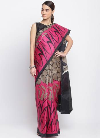 For A Beautiful Look, Grab This Saree In Beautifull Colored Paired With Pretty?Colored Blouse. This Saree Is Fabricated On Linen Blend Pair With Art Silk Blouse Beautified With Designer Printed