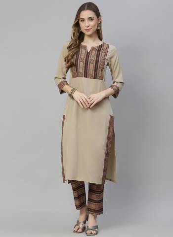 You Will Definitely Earn Lots Of Compliments Wearing This Pretty Set.This Kurti is Fabricated On Crepe Pair With Crepe Pant. Beautified With Designer Digital Printed