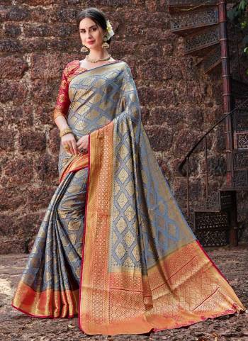 Grab These Pretty Color Saree Pair With Contrast Blouse.Its Saree is Fabricated On Jacquard Silk Pair With Jacquard Silk Blouse.Beautified With Heavy Wevon Designer.