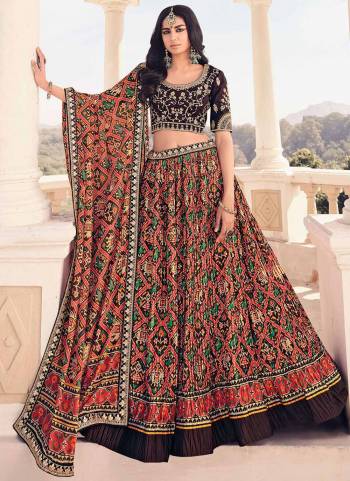 For a Beautiful Look, Grab These Pretty Lehenga Choli  Come With Contrast Color Dupatta And Blouse . Its Fabricated On Rayon Base Pair With Pashmina Silk Blouse And Rayon Dupatta.Beautified With Digital Printed,Jari,Resham Embroidery Work