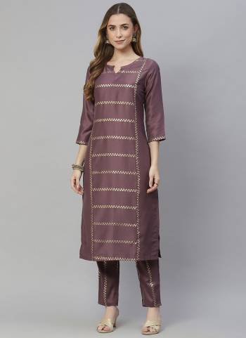 You Will Definitely Earn Lots Of Compliments Wearing This Pretty Set.This Kurti?is Fabricated On Chinon Pair With Chinon Pant. Beautified With Designer Foil Printed.